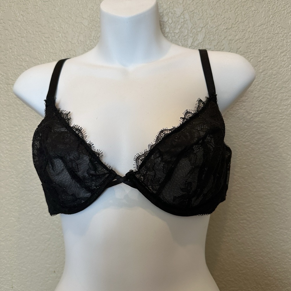 Victorias Secret Very Sexy Low Cut Demi Lace Bra Black 38c